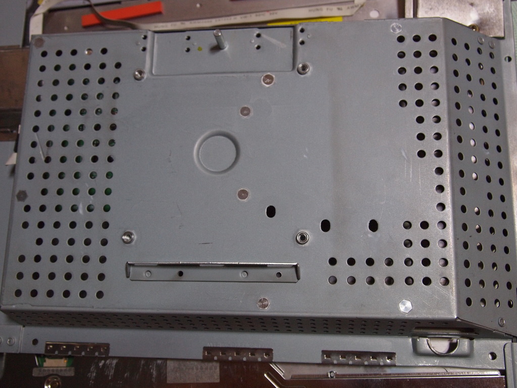 컴퓨터 Lcd모니터 전원이 한참 후에 전원이 켜짐 증상, 분해하여 직접 수리를 해보다