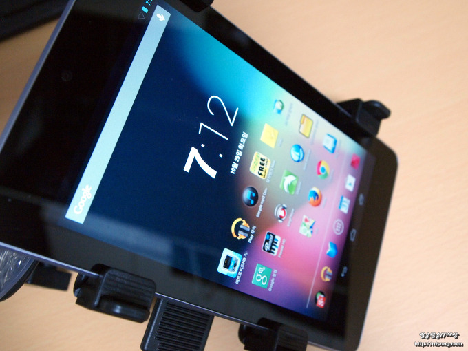 차량용 태블릿 거치대 구입후기- 7인치 10인치 태블릿 차량용 유리흡착식 거치대