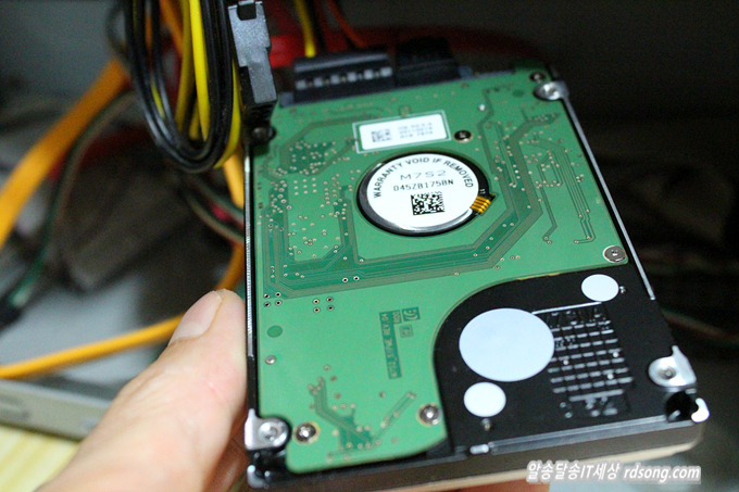 2.5인치 외장하드 Usb인식 실패 고장과 2.5인치 Hdd를 메인보드 연결[Usb 외장하드 고장 판별 방법]