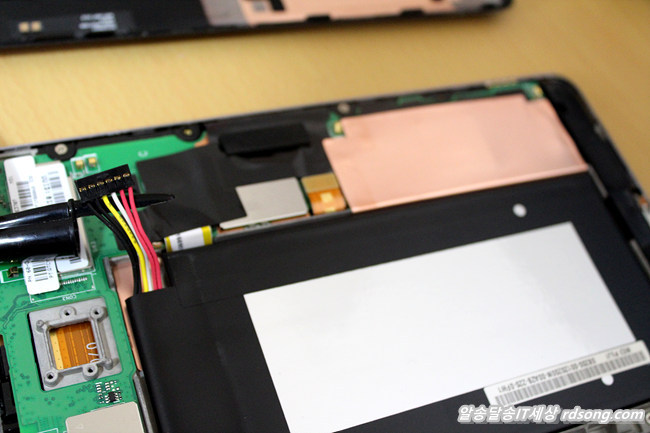 넥서스7 패널액정 깨짐 패널수리비용이 비싼데 교체를 할까 말까?