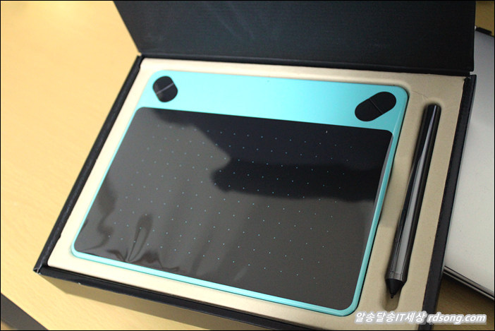 와콤 인튜어스(Intuos) Ctl-490 펜 타블렛 개봉기