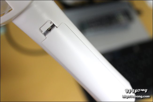 휴대용 선풍기 구입 루시아 핸디형 충전용 Usb 선풍기 Lsf-2012Ub