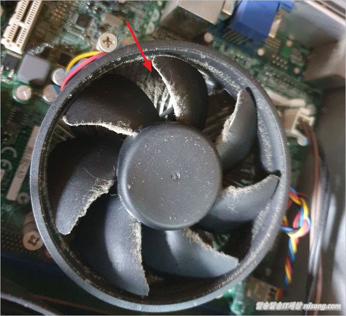 컴퓨터 쿨러 펜 먼지 청소 – Pc 사용중 자동 전원 꺼짐 해결