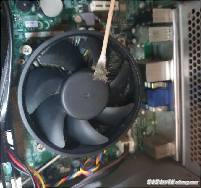 컴퓨터 쿨러 펜 먼지 청소 – Pc 사용중 자동 전원 꺼짐 해결
